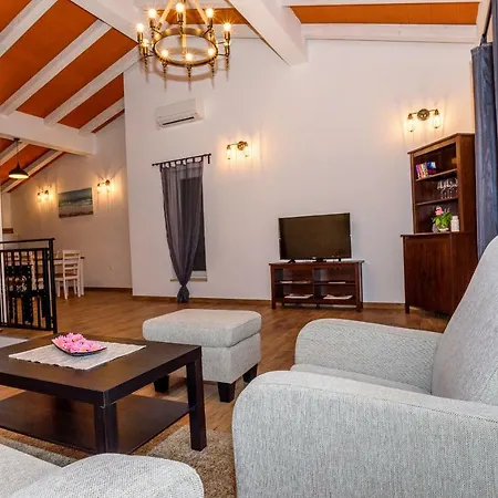 Villa Malvasia Rovinjsko Selo